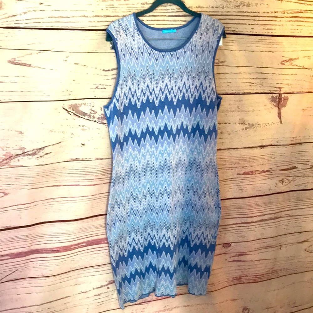 J. McLaughlin sleeveless bodycon blue zigzag dress